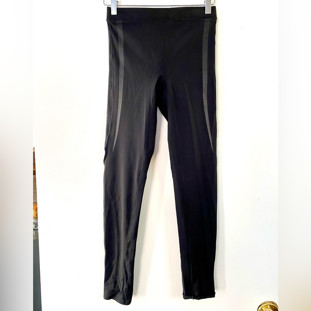 Victoria Beckham for Reebok Statement Legging Sz M NWT $180
